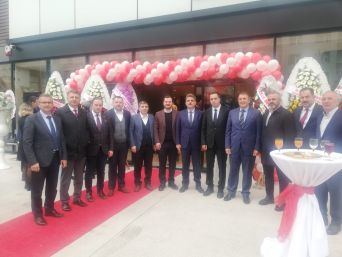 Arsin Osb Yönetim Kurulu Doğtaş-kelebek Mobilya Açılışına Katıldı