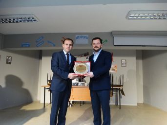 Arsin Mesleki Ve Teknik Anadolu Lisesinden Arsin Osb’ye Teşekkür Plaketi