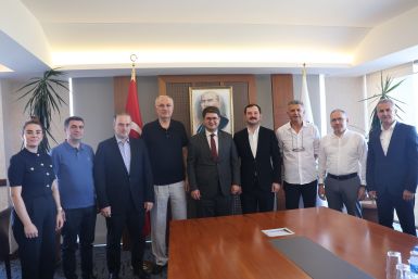 Arsin Kaymakamı Ömer Ahmet Özdemir’in Veda Ziyareti