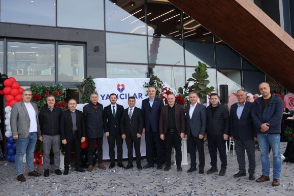 YAZICILAR SHOWROOM AÇILDI