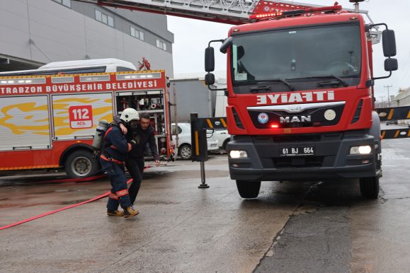 ORGANIZE SANAYI BÖLGEMIZDE YANGIN TATBIKATI GERÇEKLEŞTIRILDI