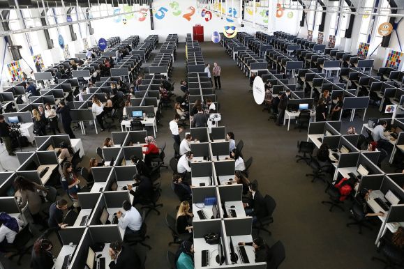 TURKCELL ÇAĞRI MERKEZI ARSIN OSB' DE AÇILDI