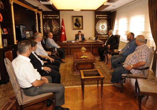 YÖNETİM KURULUNDAN TRABZON VALİSİ ÖZ'E ZİYARET
