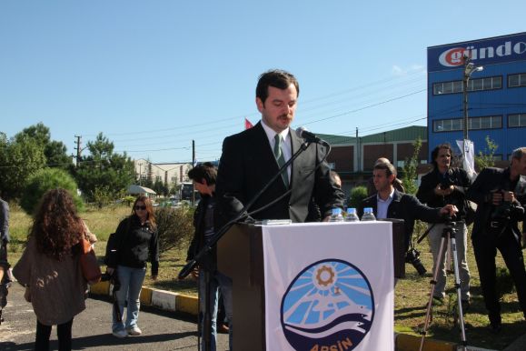 HİZMET ÇITASINI YÜKSELTEREK SANAYİCİLERİMİZİN ÖNÜNÜ AÇACAĞIZ...