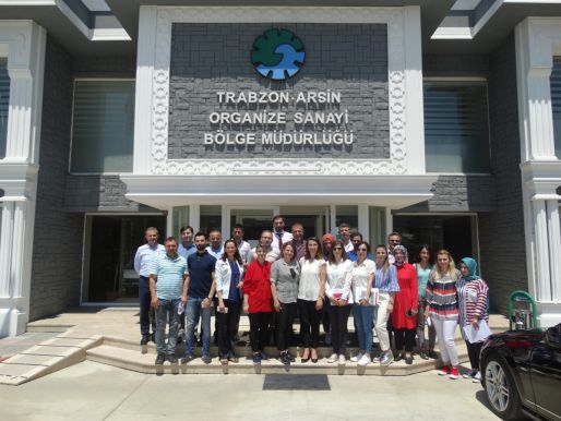 ÖZÜNE GÜVEN EĞITIMI