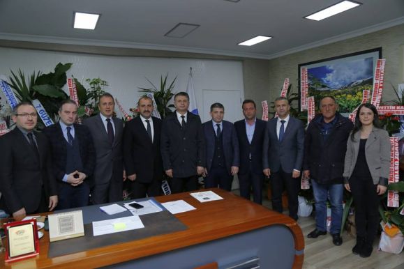 ARSİN OSB’DEN ARSİN BELEDİYE BAŞKANI’NA HAYIRLI OLSUN ZİYARETİ