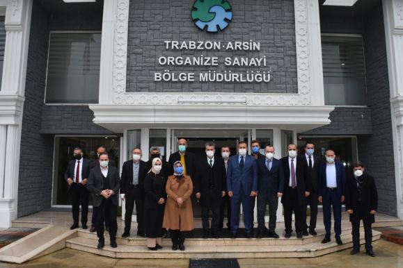 AK PARTI TRABZON İL BAŞKANI DR. SEZGIN MUMCU, TRABZON ARSIN OSB’YI ZIYARET ETTI
