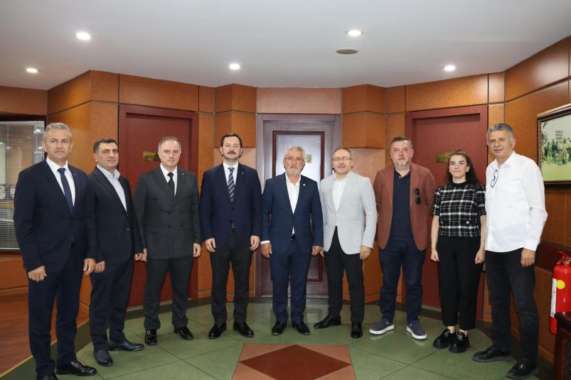 TRABZON ARSİN OSB’DEN TTB MECLİS BAŞKANI SAYIN YILMAZ KARADENİZ’E ZİYARET