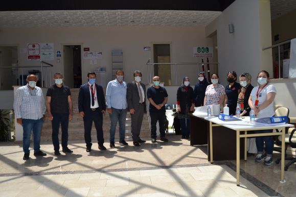 DR. ERDEM ŞEN AŞI UYGULAMA ÇALIŞMALARINI YERİNDE İNCELEDİ