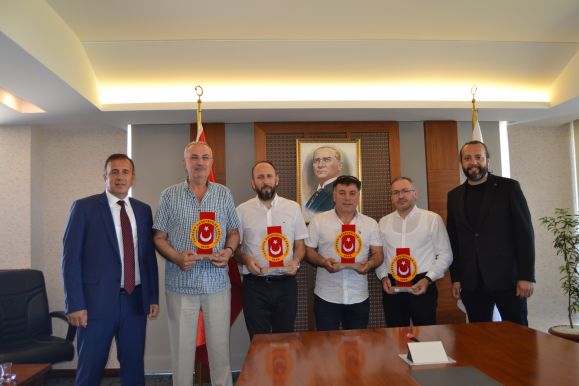 YILIN GİRİŞİMCİ İŞ ADAMLARI ÖDÜLLERİ SAHİPLERİNİ BULDU